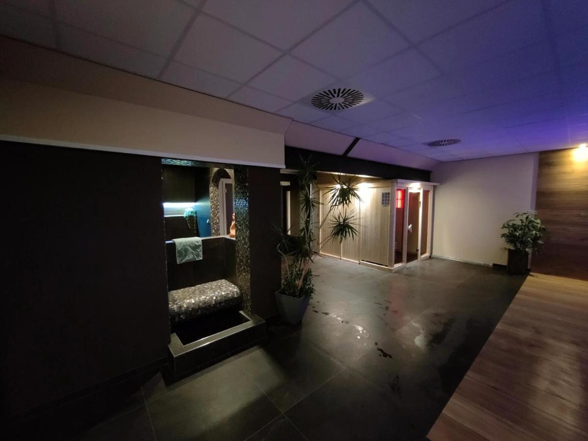 B&B Hotel De Vrije Vogel Elsloo  외부 사진