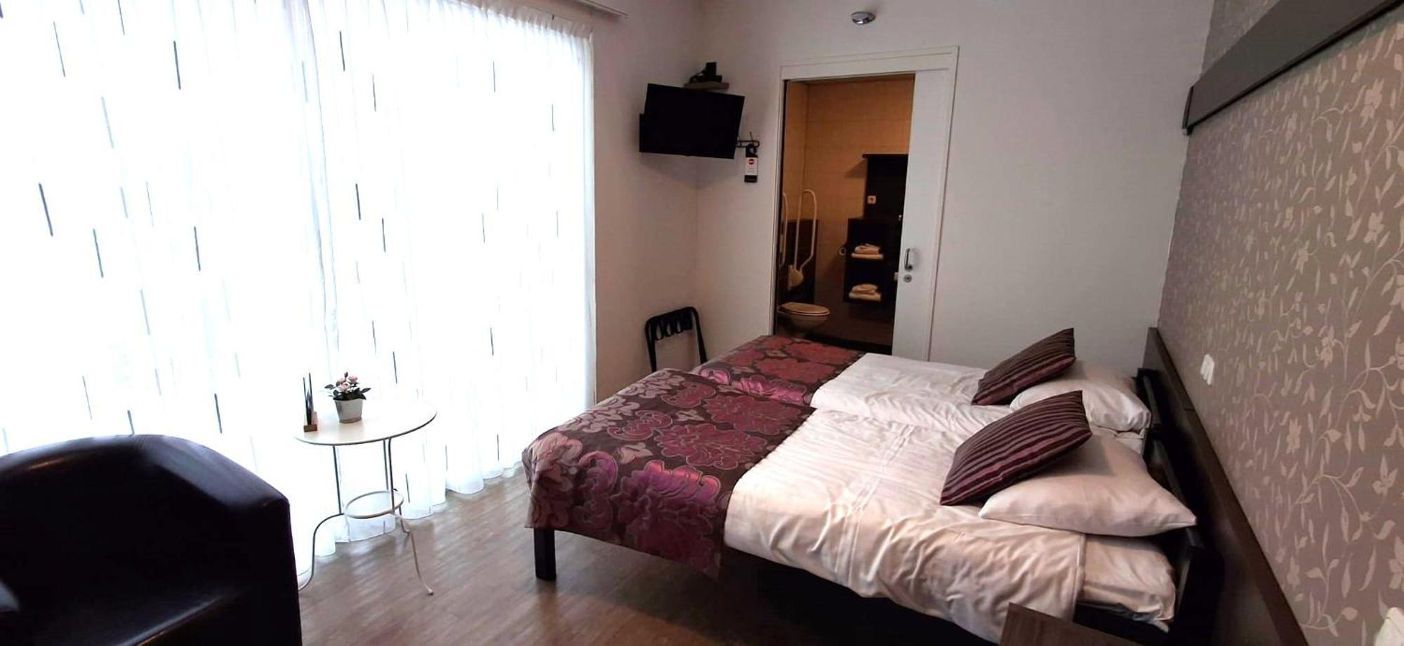 B&B Hotel De Vrije Vogel Elsloo  외부 사진